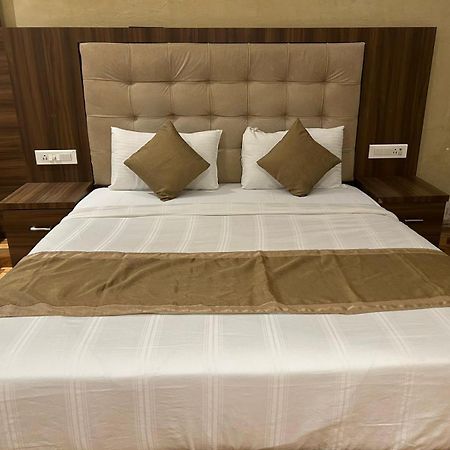 Hotel Bkc Mannat Bombay Eksteriør billede