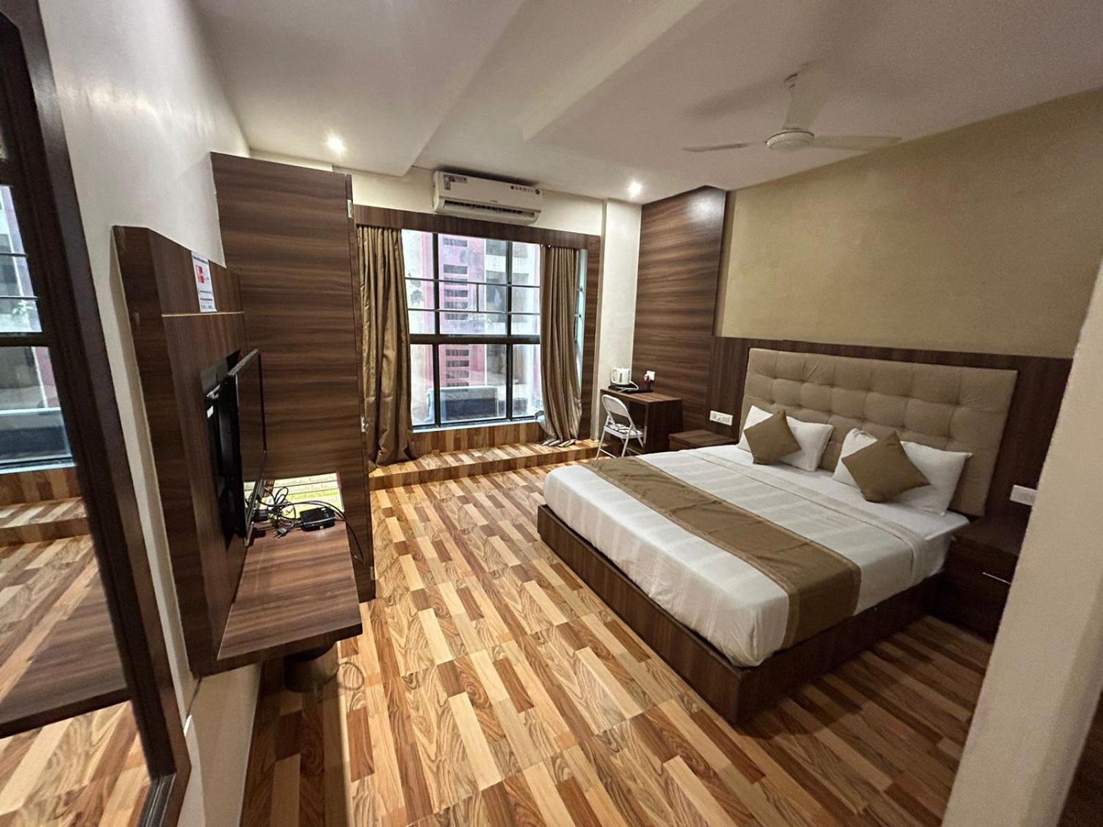 Hotel Bkc Mannat Bombay Eksteriør billede