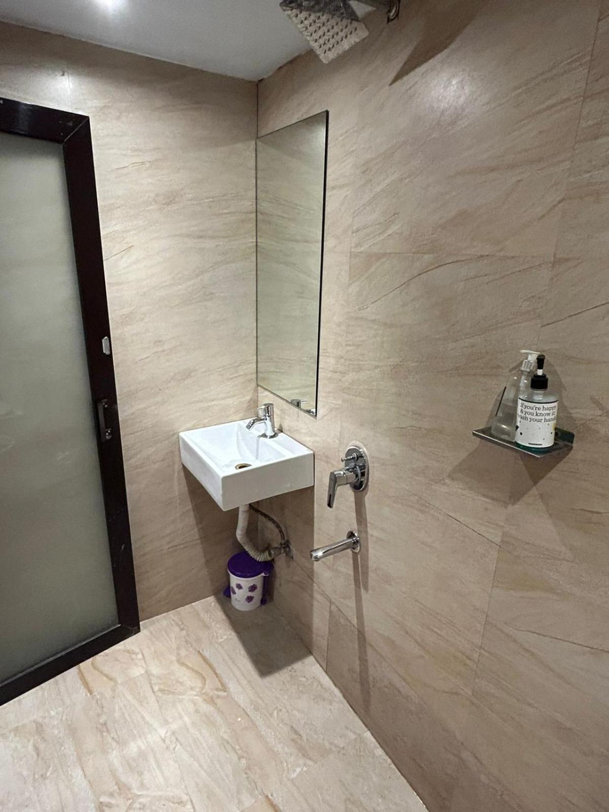 Hotel Bkc Mannat Bombay Eksteriør billede