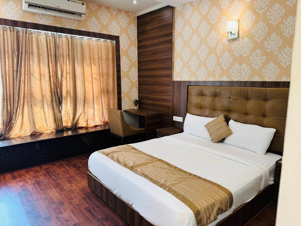 Hotel Bkc Mannat Bombay Eksteriør billede